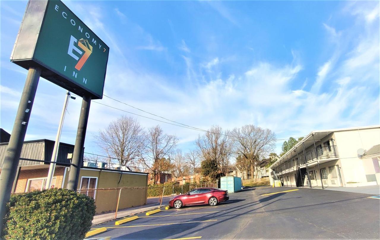 Economy 7 Inn- Newport News Extérieur photo