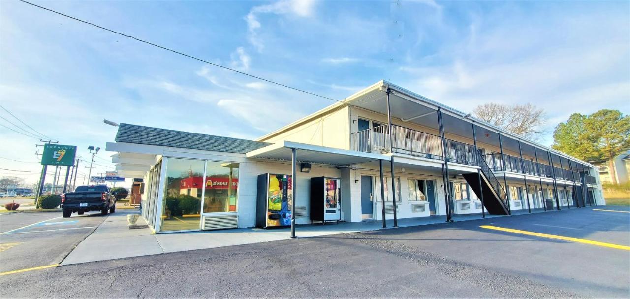 Economy 7 Inn- Newport News Extérieur photo